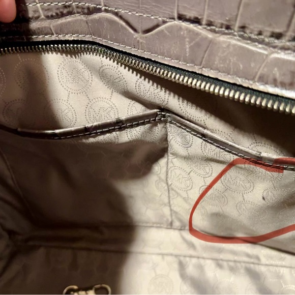 Michael Kors Large “Selma” Satchel in Gray Ombre Embossed Croc Leather. EUC! - Picture 14 of 16